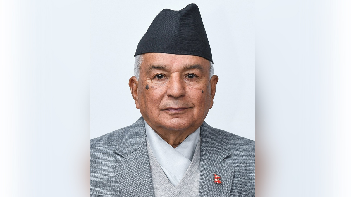 राष्ट्रपतिसमक्ष दलित आयोग प्रतिवेदन 